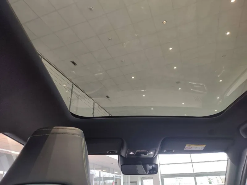 Image secondaire du véhicule 8