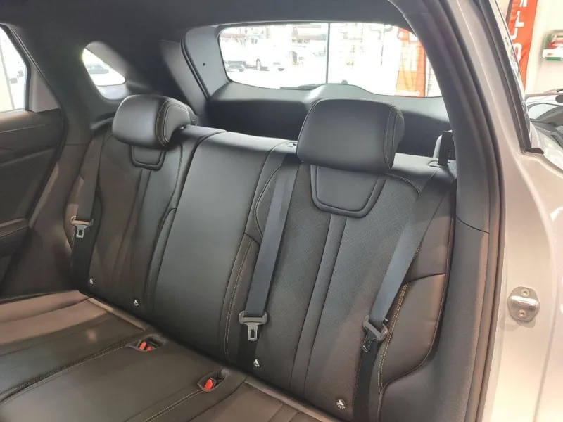 Image secondaire du véhicule 5