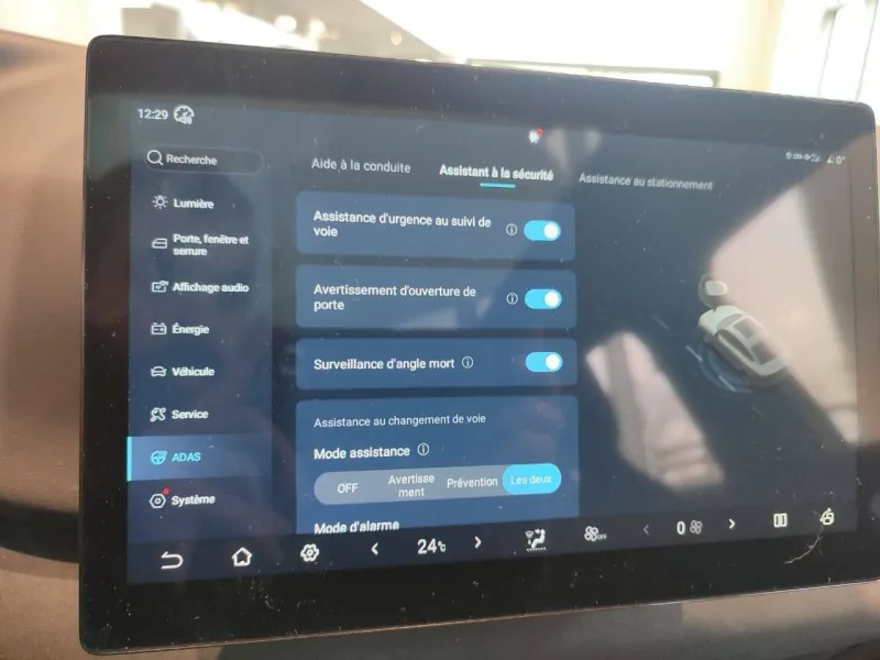 Image secondaire du véhicule 11