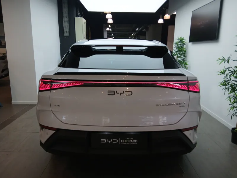 Image secondaire du véhicule 4