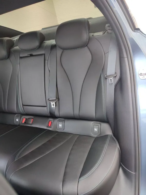 Image secondaire du véhicule 11