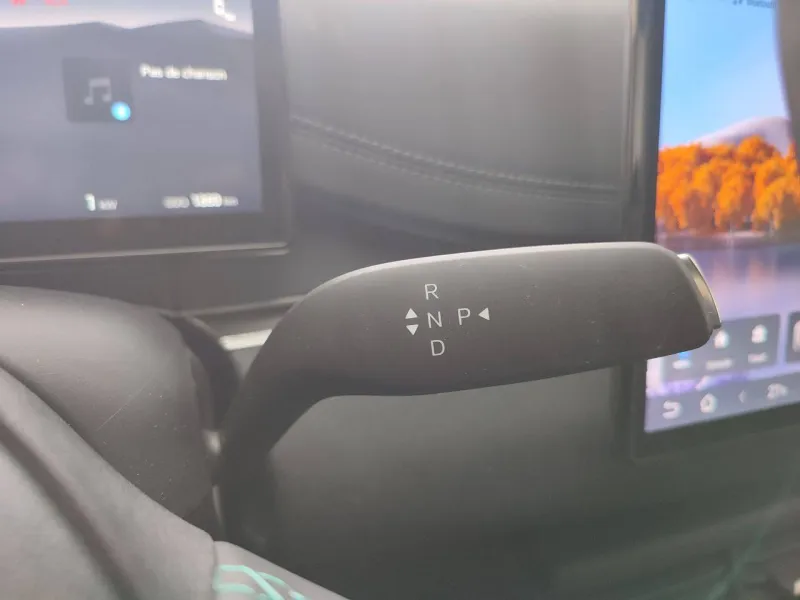 Image secondaire du véhicule 19