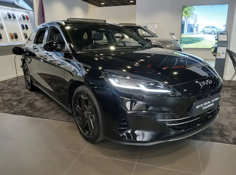 Image secondaire du véhicule 3