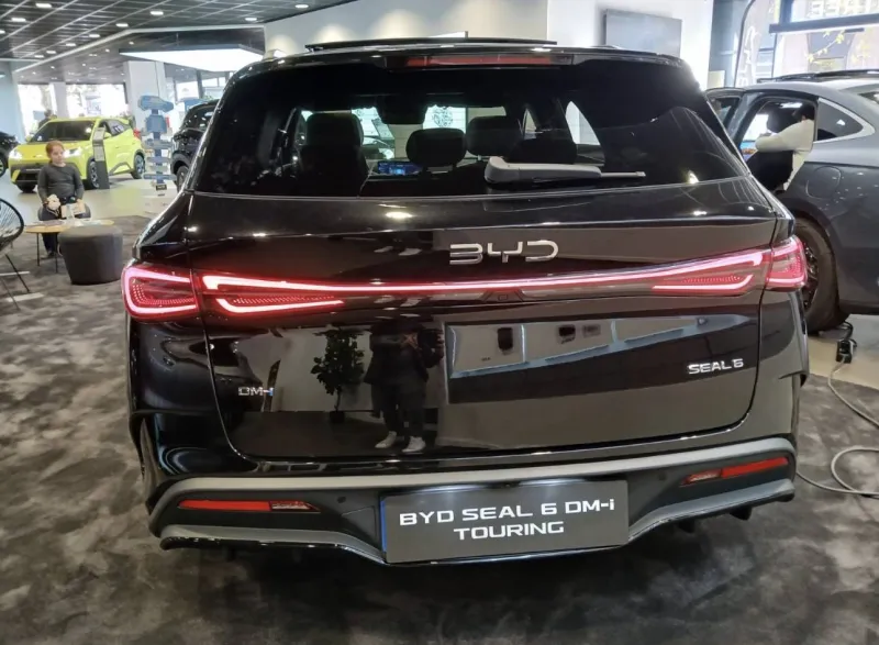 Image secondaire du véhicule 8