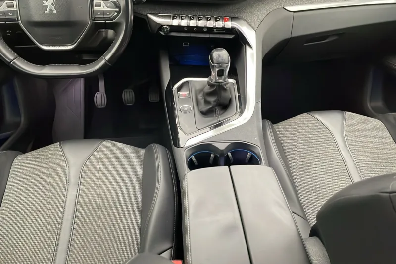 Image secondaire du véhicule 46