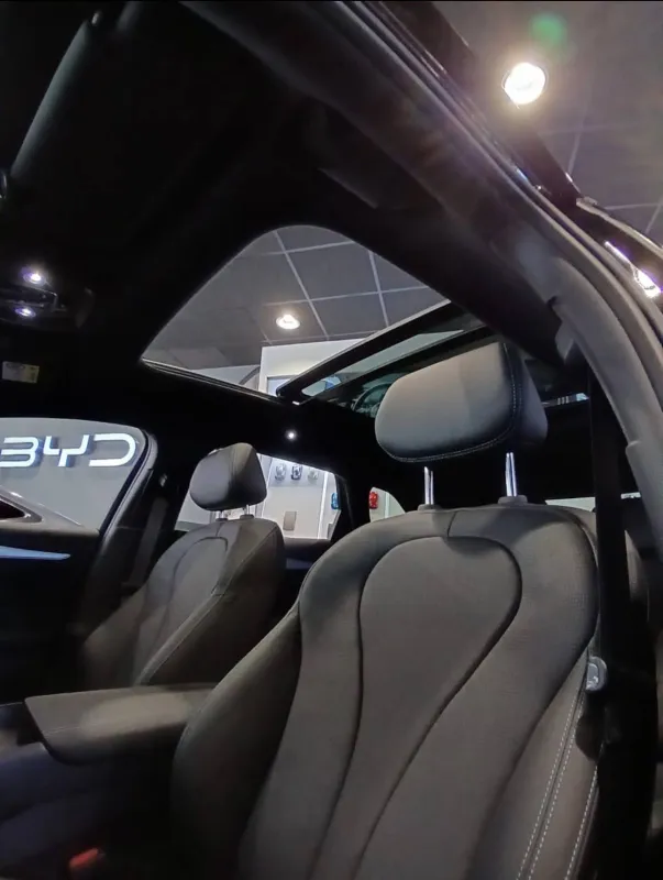 Image secondaire du véhicule 17