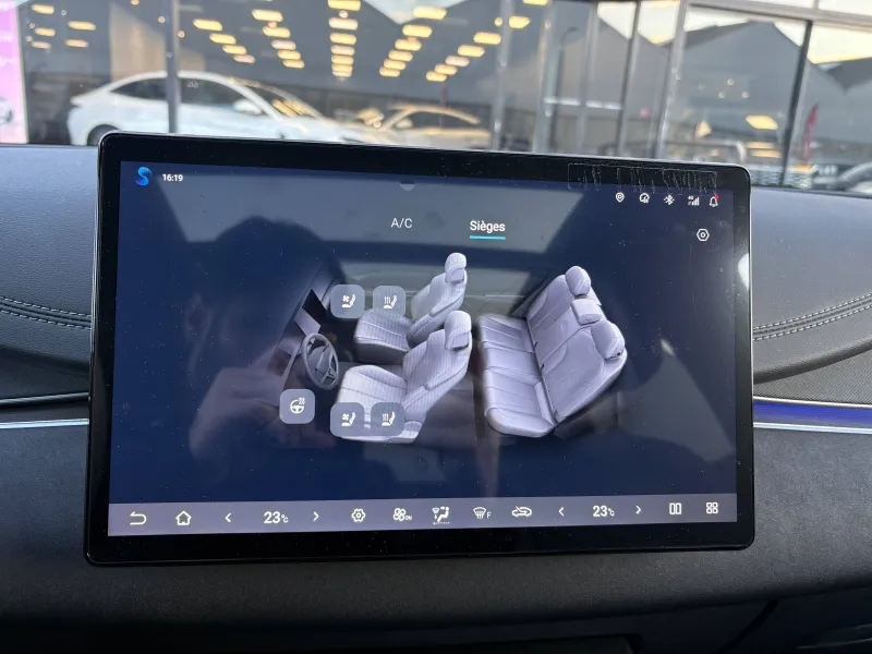 Image secondaire du véhicule 16