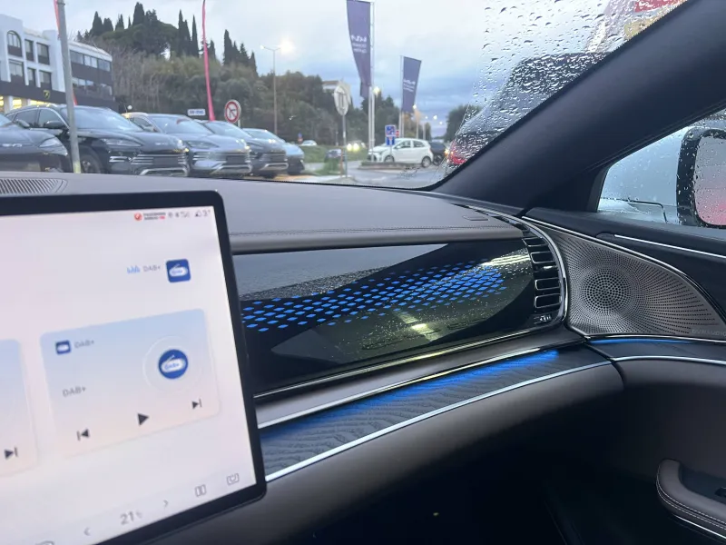 Image secondaire du véhicule 12