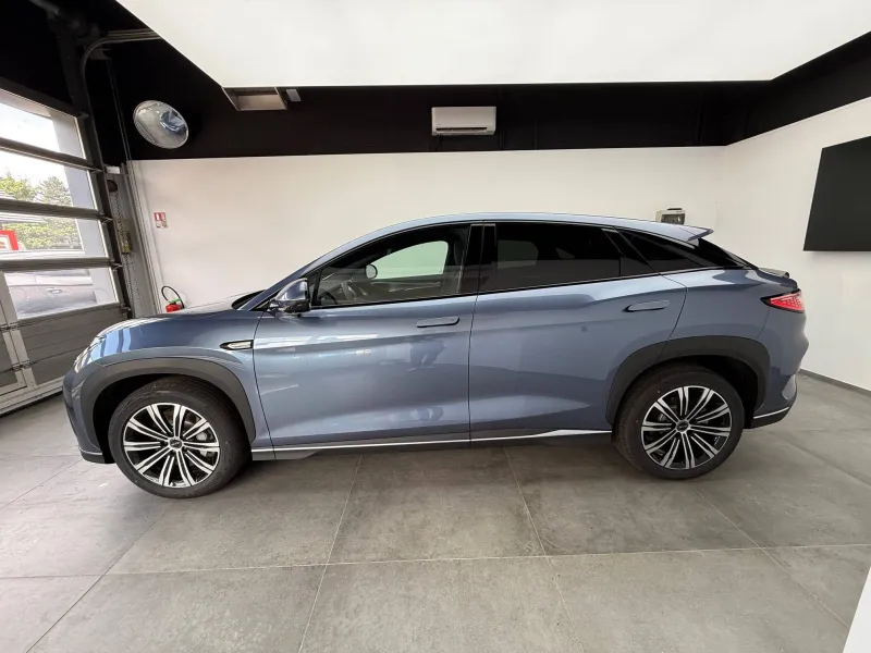 Image secondaire du véhicule 3