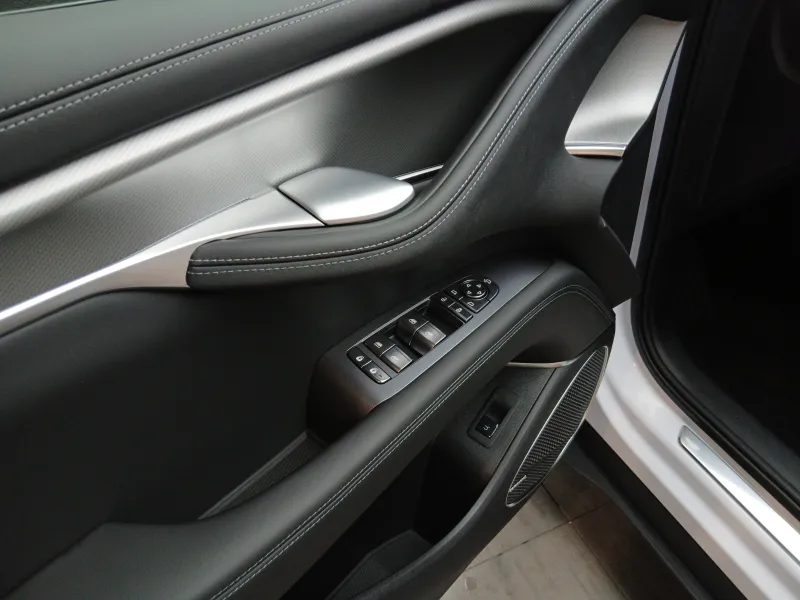 Image secondaire du véhicule 13