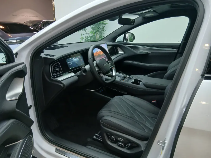 Image secondaire du véhicule 14