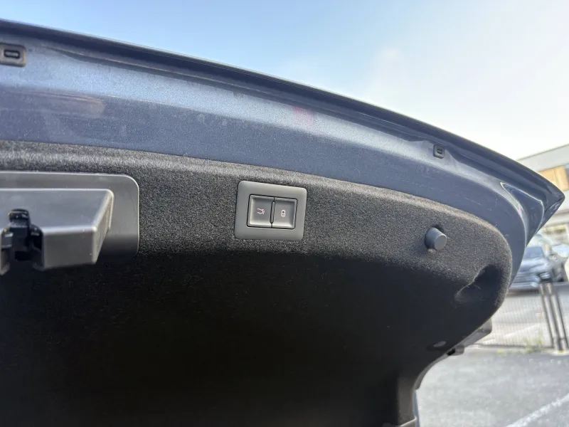 Image secondaire du véhicule 19