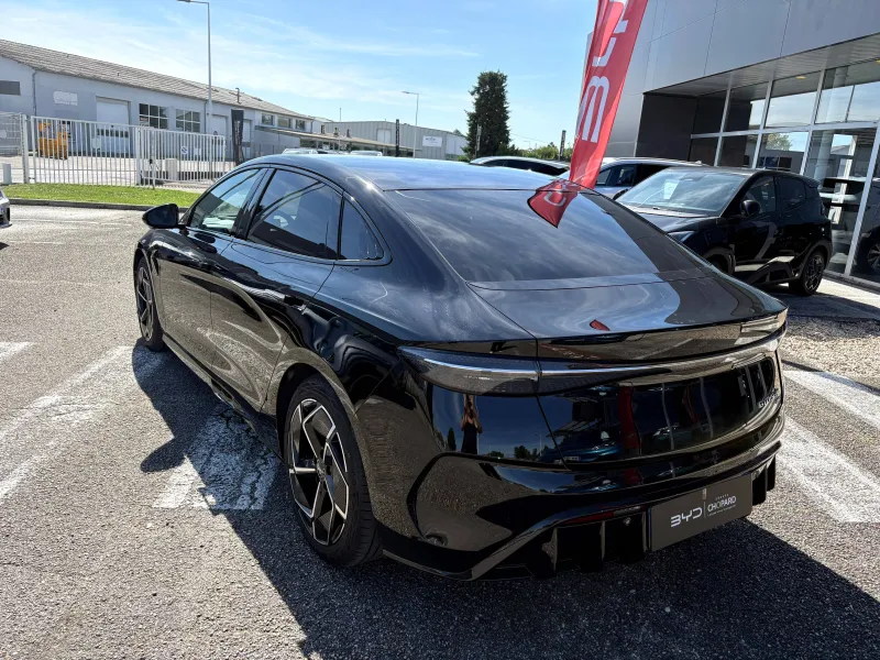 Image secondaire du véhicule 7