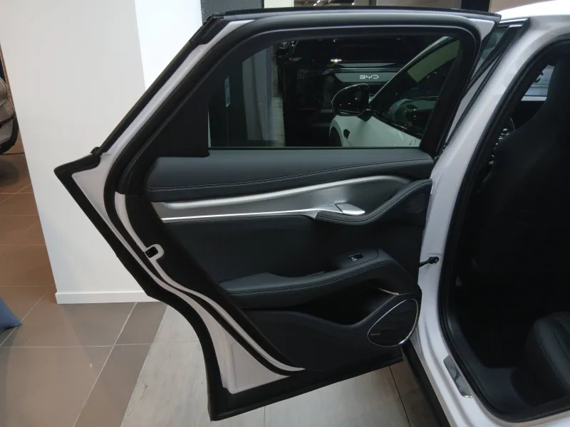 Image secondaire du véhicule 20