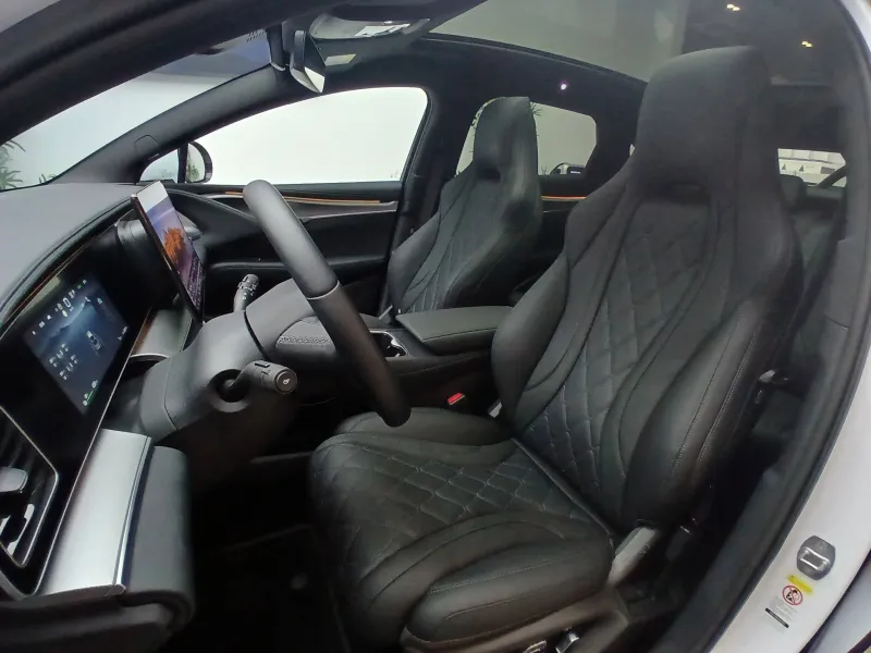 Image secondaire du véhicule 21