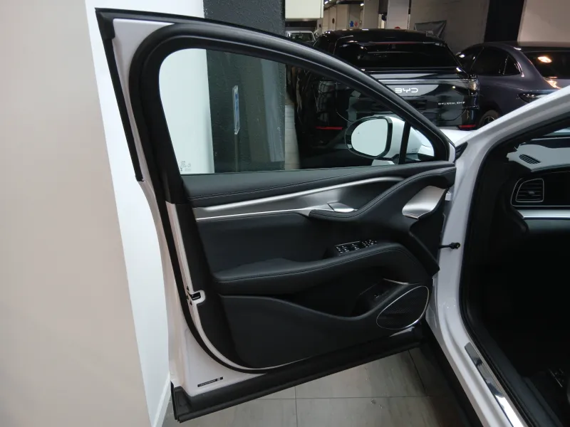 Image secondaire du véhicule 27