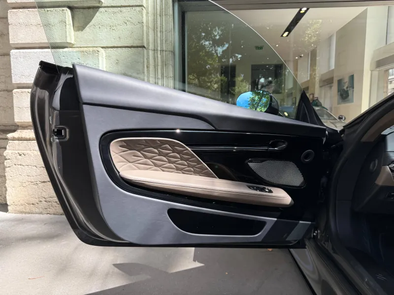 Image secondaire du véhicule 3