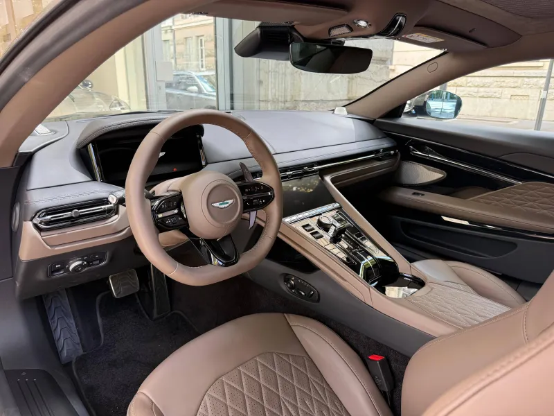 Image secondaire du véhicule 4