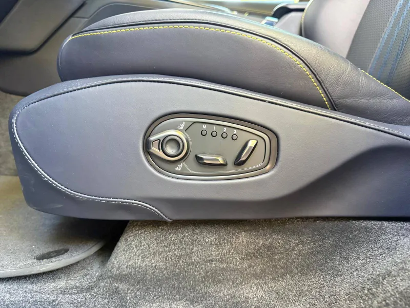 Image secondaire du véhicule 22