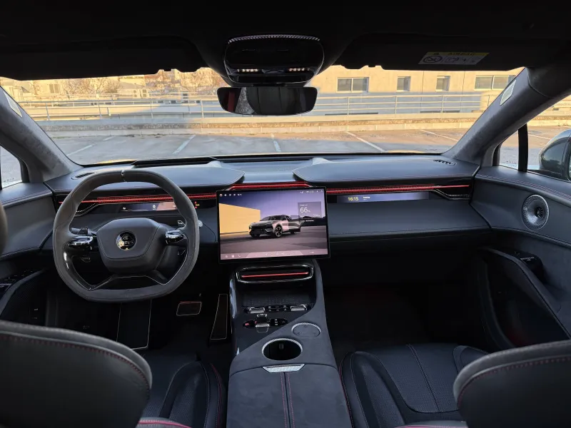 Image secondaire du véhicule 6