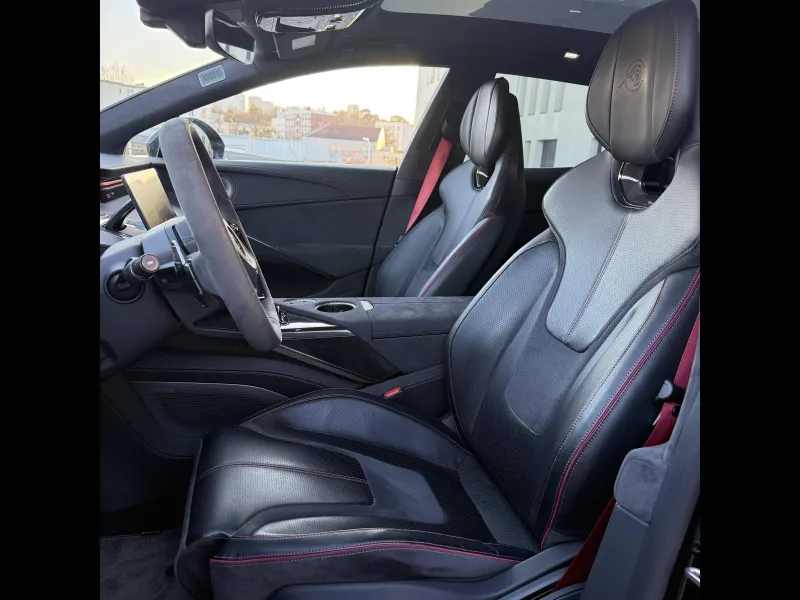 Image secondaire du véhicule 7