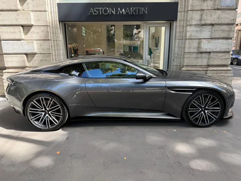 Image secondaire du véhicule 28