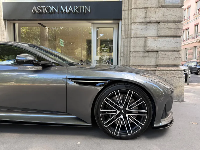 Image secondaire du véhicule 31