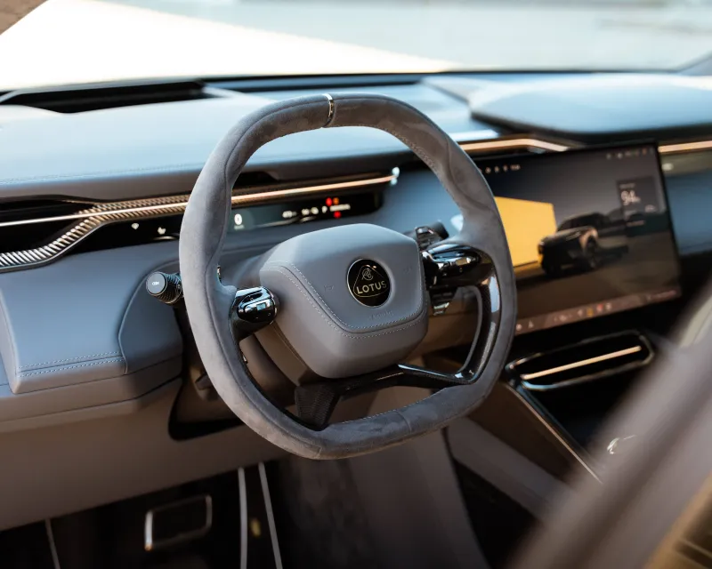 Image secondaire du véhicule 9