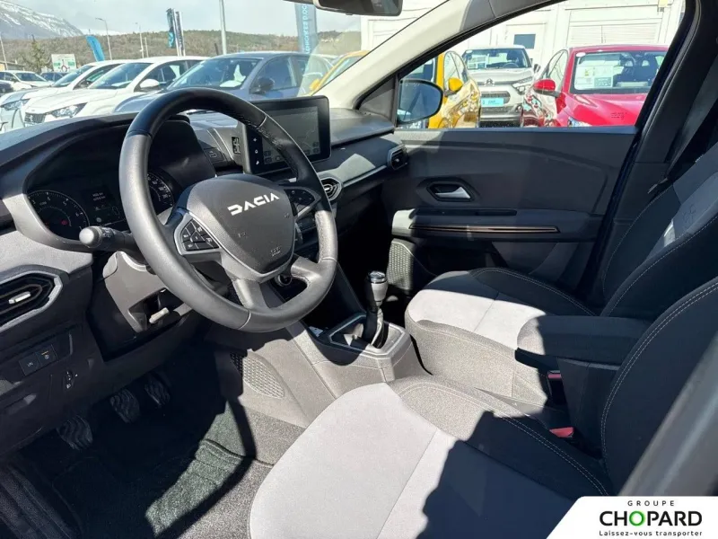 Image secondaire du véhicule 3