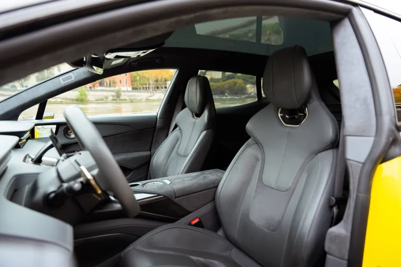 Image secondaire du véhicule 13