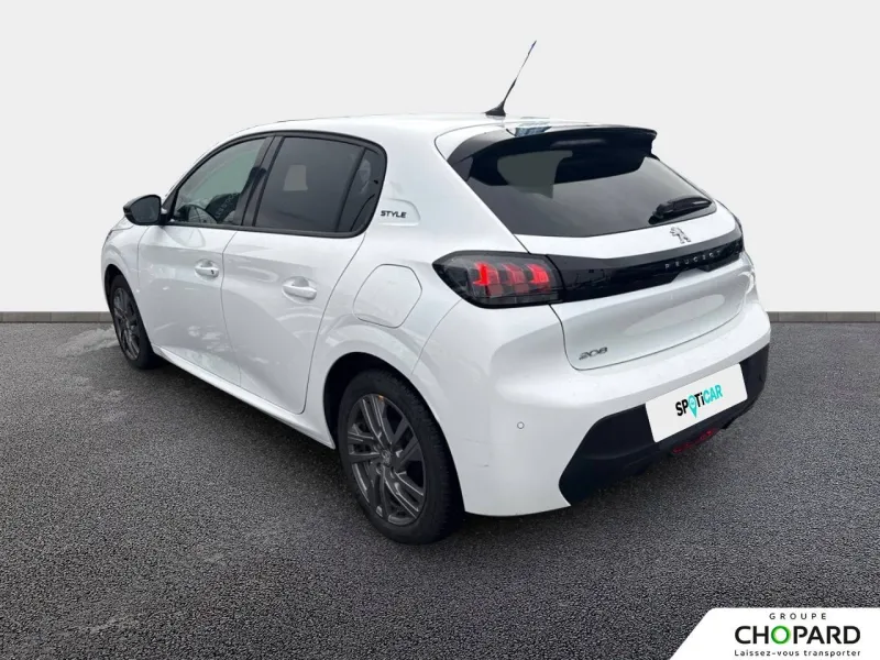 Image secondaire du véhicule 8