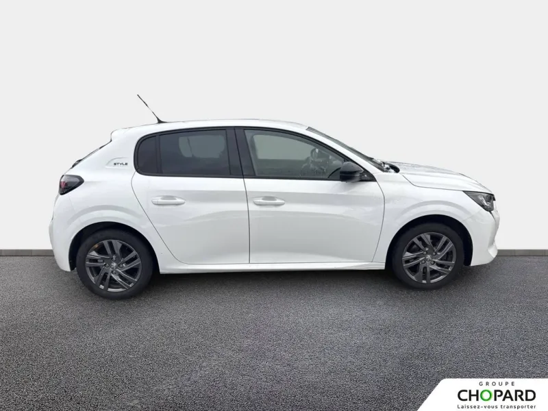 Image secondaire du véhicule 10