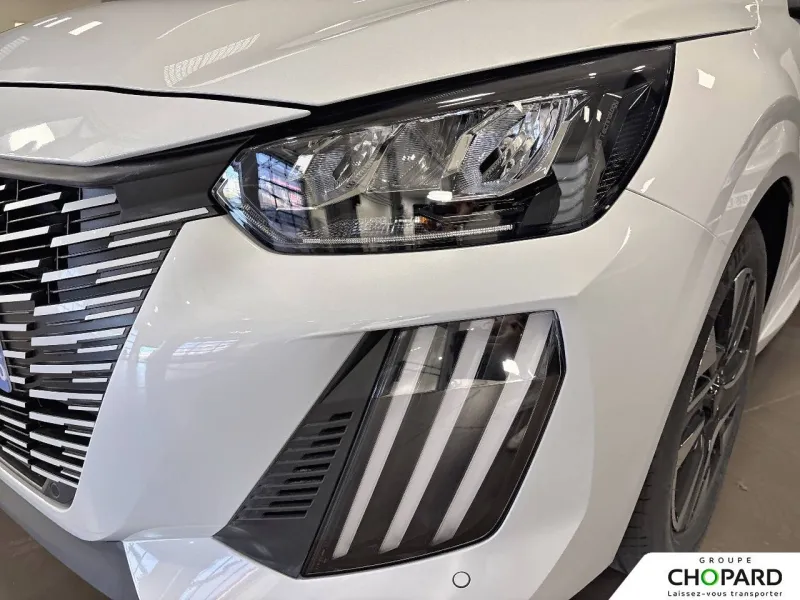 Image secondaire du véhicule 11