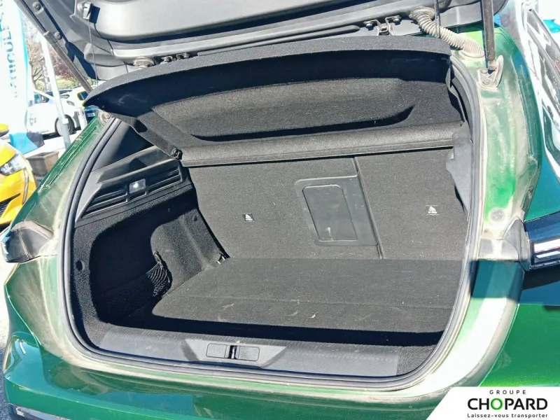 Image secondaire du véhicule 9