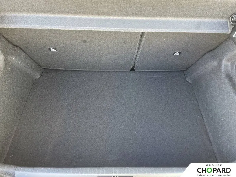 Image secondaire du véhicule 9