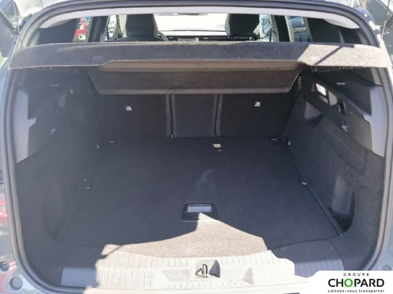 Image secondaire du véhicule 9