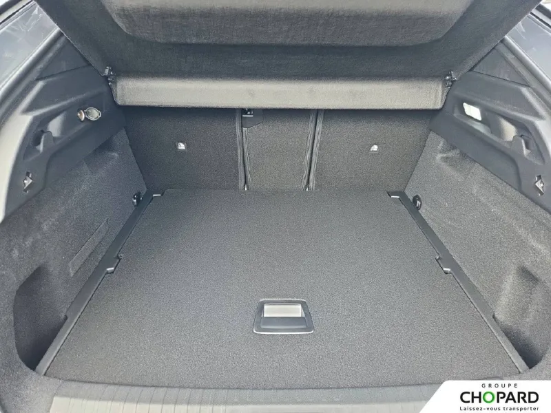 Image secondaire du véhicule 9