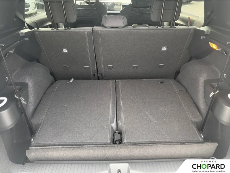 Image secondaire du véhicule 9