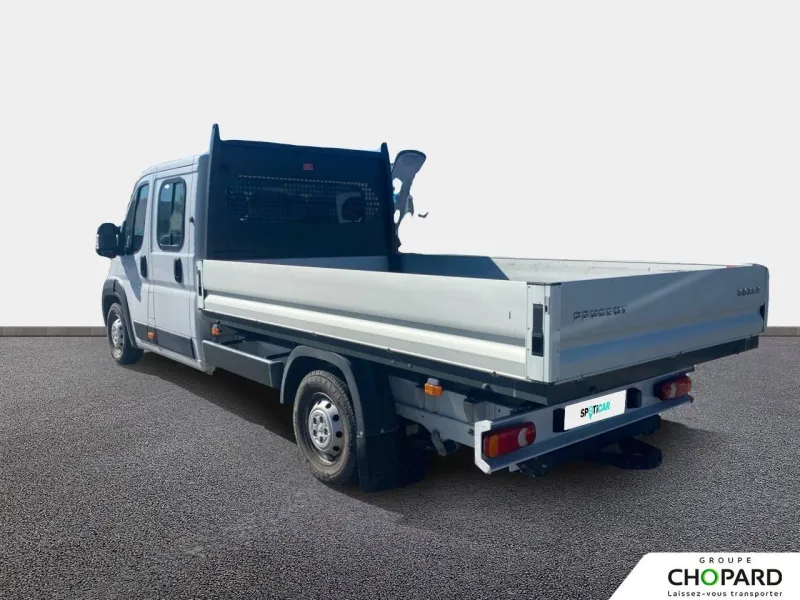 Image secondaire du véhicule 9