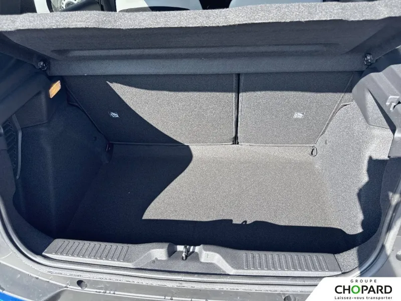 Image secondaire du véhicule 9