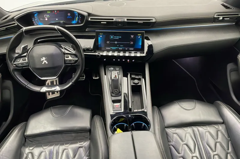 Image secondaire du véhicule 10