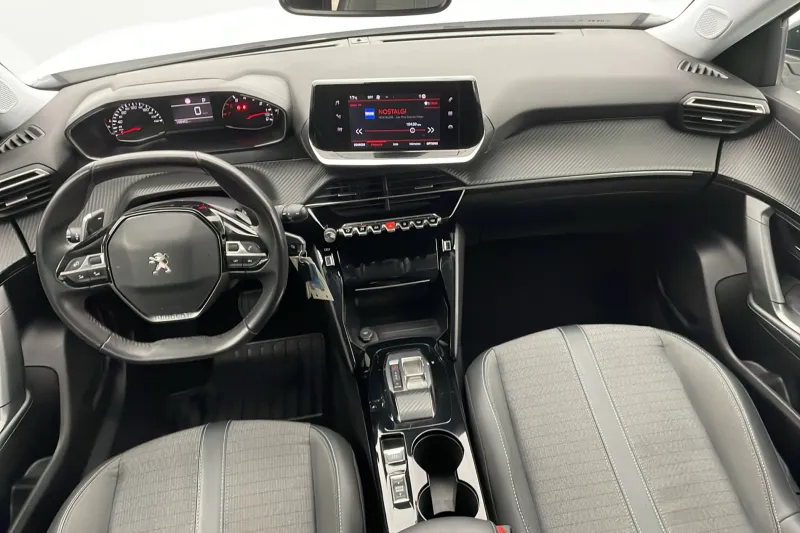 Image secondaire du véhicule 10