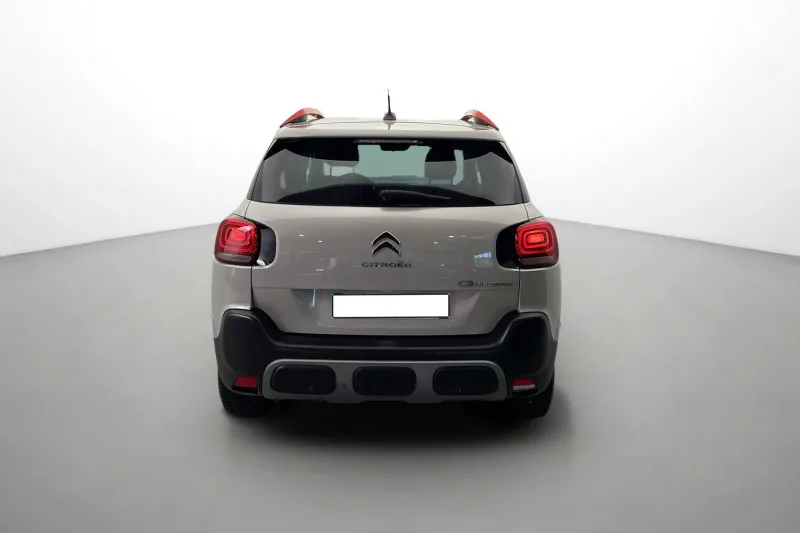 Image secondaire du véhicule 6