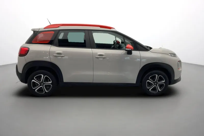 Image secondaire du véhicule 8