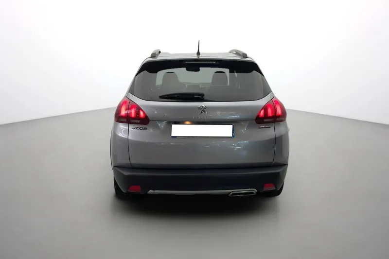 Image secondaire du véhicule 6