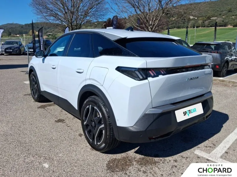 Image secondaire du véhicule 8