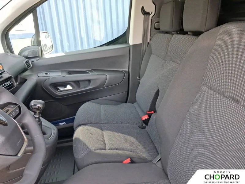 Image secondaire du véhicule 10