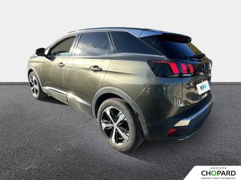 Image secondaire du véhicule 8