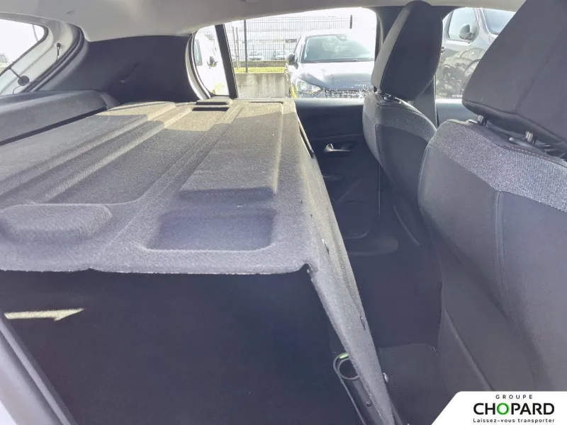 Image secondaire du véhicule 23