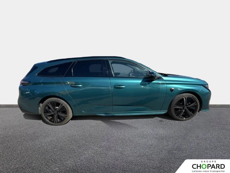 Image secondaire du véhicule 10